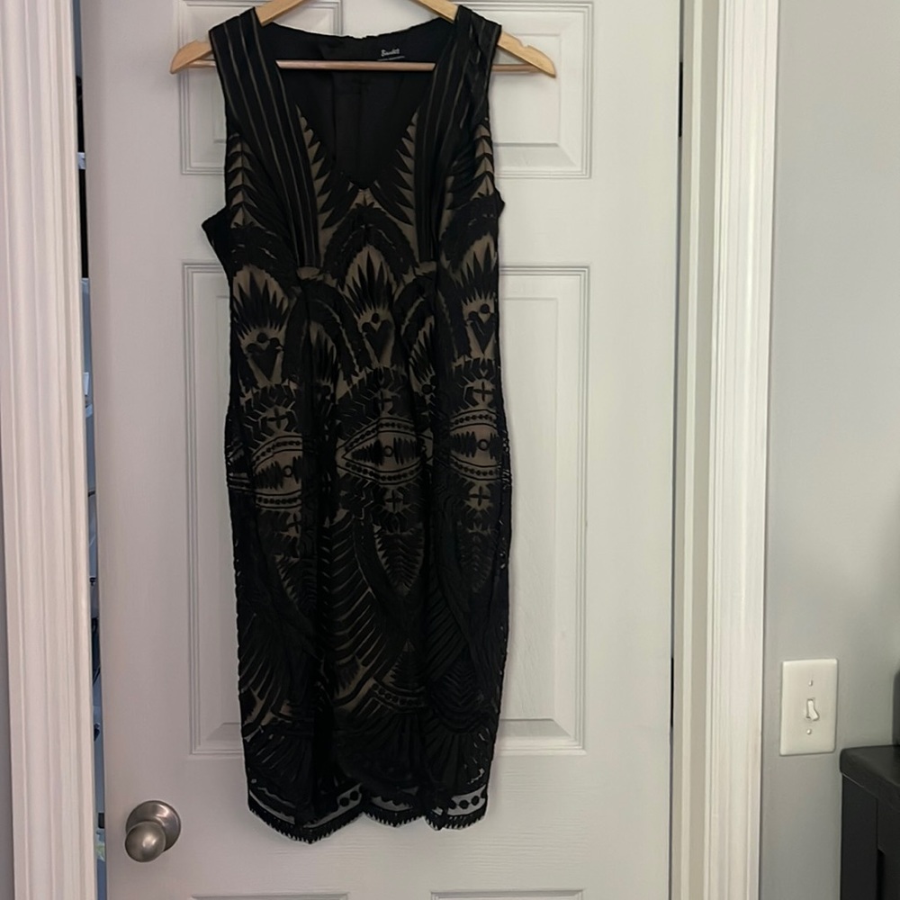 Bardot nude and black lace dress - size 8/M